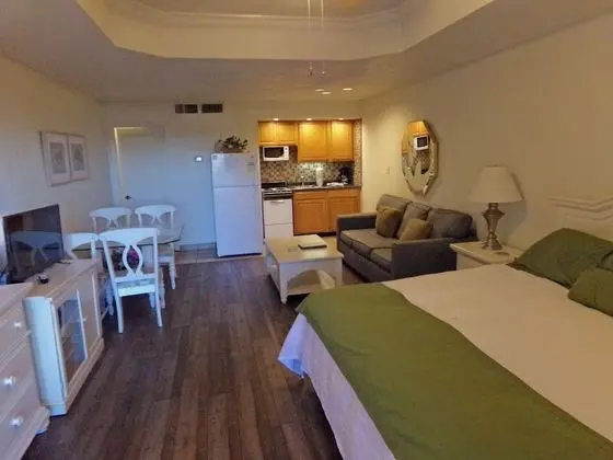 Unit 123 - Studio Condominium