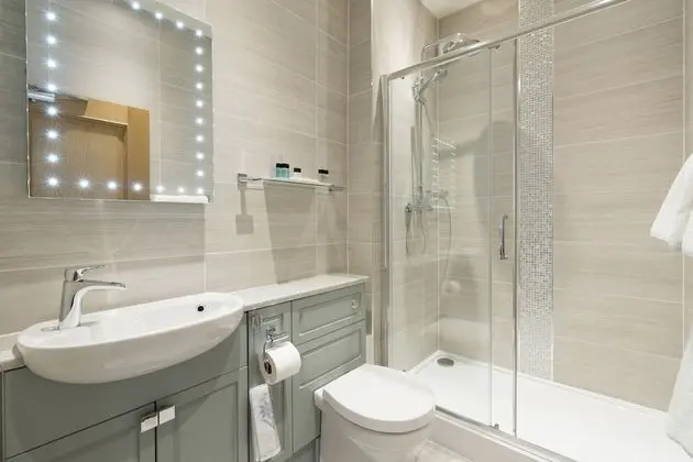 Standard Tek Büyük Yataklı Oda, 1 Çift Kişilik Yatak, Balkon, Deniz Manzaralı