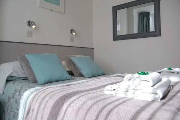 Tek Büyük Yataklı Oda, Zemin Kat (Room 2)