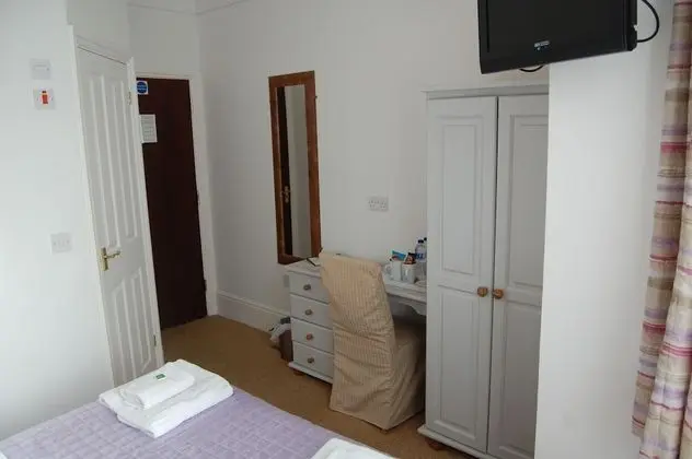 Tek Büyük Yataklı Oda, Zemin Kat (Room 2)