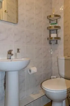 Tek Büyük Yataklı Oda (Room4)