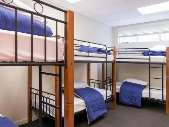 Ortak Ranzalı Oda (6 people)