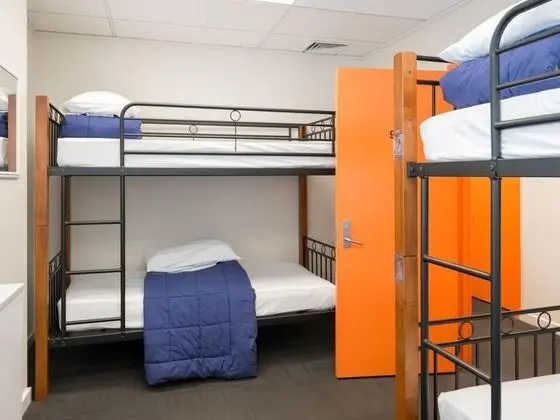Standard Ortak Ranzalı Oda (4 people)