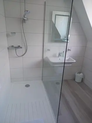 Superior Tek Büyük veya İki Ayrı Yataklı Oda, Banyolu/Duşlu, Deniz Manzaralı