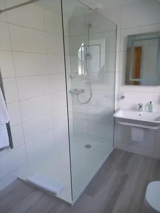 Superior Tek Büyük veya İki Ayrı Yataklı Oda, Banyolu/Duşlu, Deniz Manzaralı