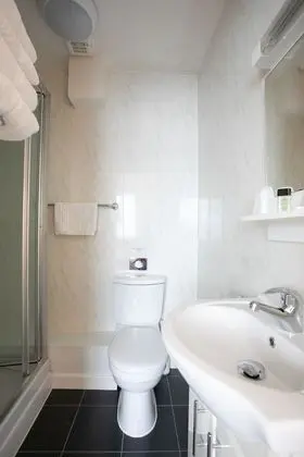 Tek Büyük Yataklı Oda (Small Double)