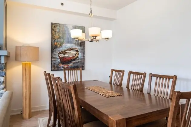 Condo 2 bedroom plus Den (229-4)