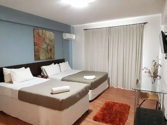 Üç Kişilik Oda