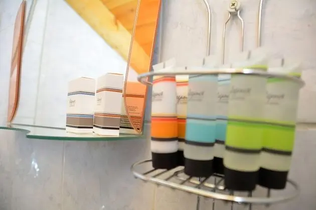 Tek Büyük veya İki Ayrı Yataklı Oda, Dağ Manzaralı