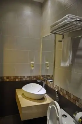 Basic İki Ayrı Yataklı Oda