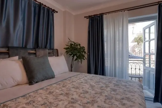 Standart Oda, Manzarasız, Balkonlu
