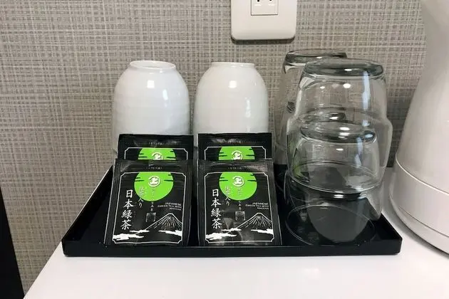 Tek Kişilik Oda, Sigara İçilebilir