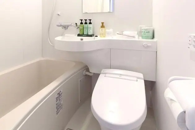 Tek Kişilik Oda, Sigara İçilebilir