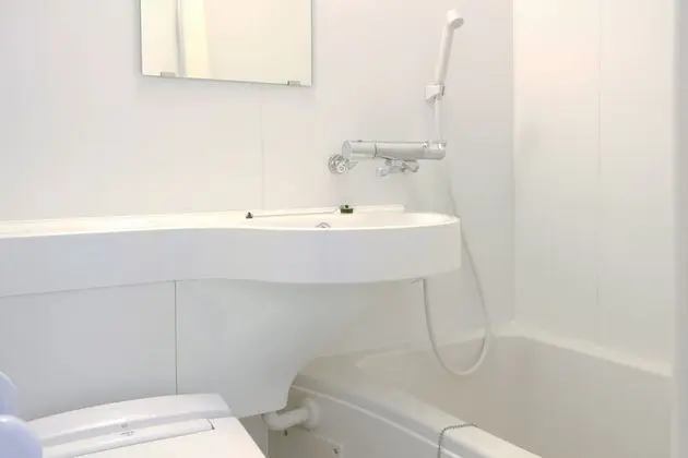 Tek Kişilik Oda, Sigara İçilebilir