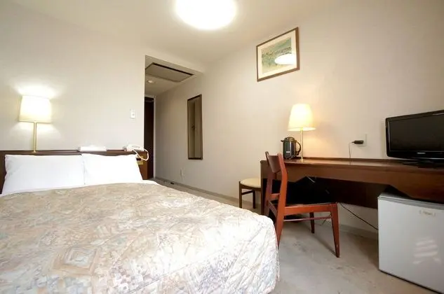 Tek Büyük Yataklı Oda, Sigara İçilmez