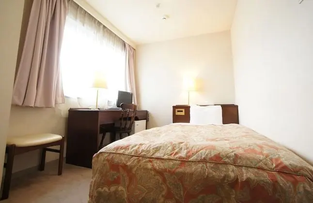 Tek Kişilik Oda, Sigara İçilmez