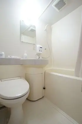 Tek Kişilik Oda, Sigara İçilmez