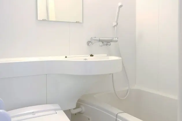 Tek Kişilik Oda, Sigara İçilmez
