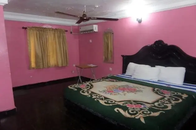 Royal Oda (Kings Room)