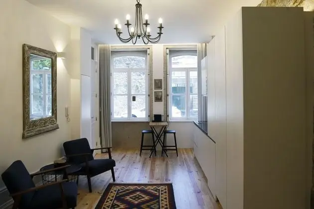 Stüdyo (Estudio 0F)