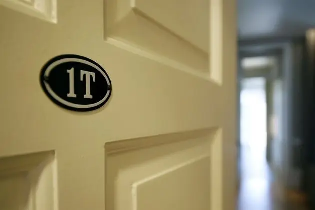 Stüdyo (Estudio 1T)