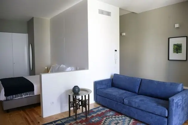 Stüdyo (Estudio 2T)