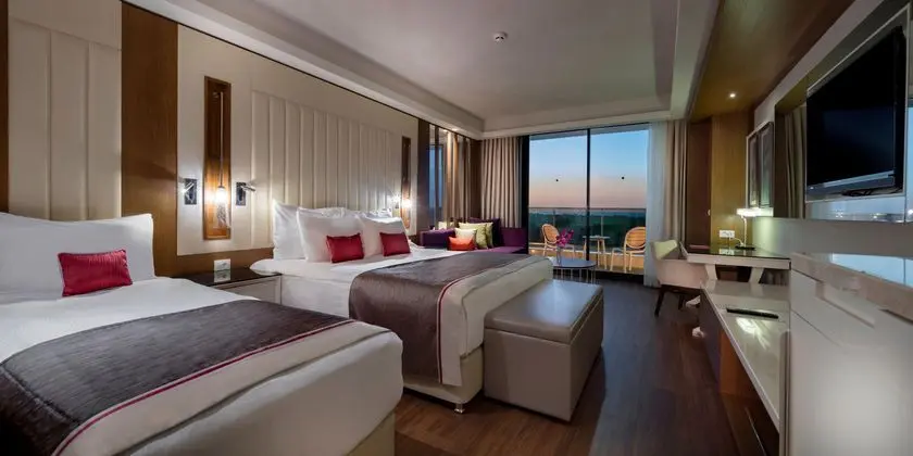 https://images.etstur.com/imgproxy/resize/2560x1440/files/images/hotelImages/etsrooms/315/Trendy_Lara_Hotel_20250917121310_4.jpg