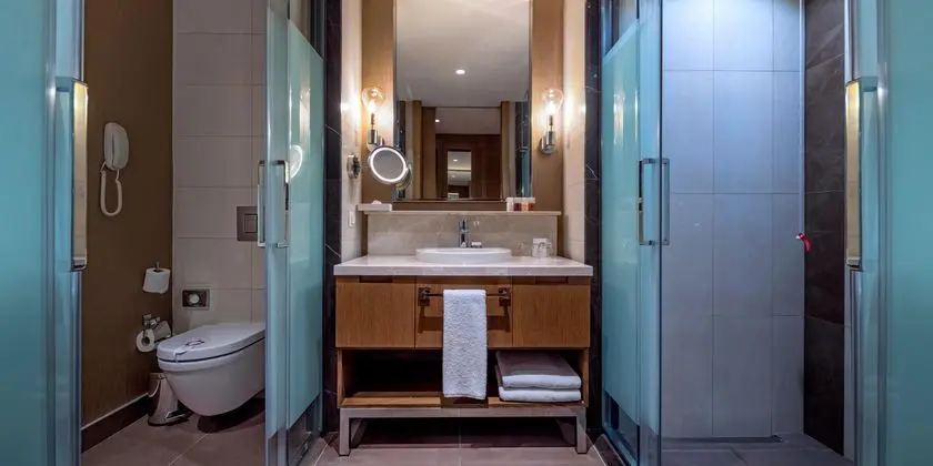 https://images.etstur.com/imgproxy/resize/2560x1440/files/images/hotelImages/etsrooms/315/Trendy_Lara_Hotel_20250917122617_4.jpg