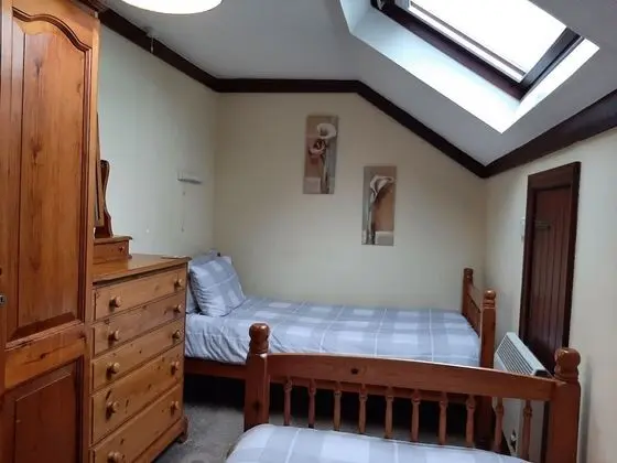 Kır Evi, Özel Banyo (Oak Cottage)
