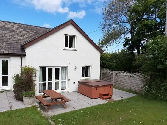 Kır Evi, Özel Banyo (Oak Cottage)