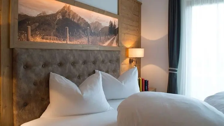 Superior Tek Büyük Yataklı Oda, Dağ Manzaralı