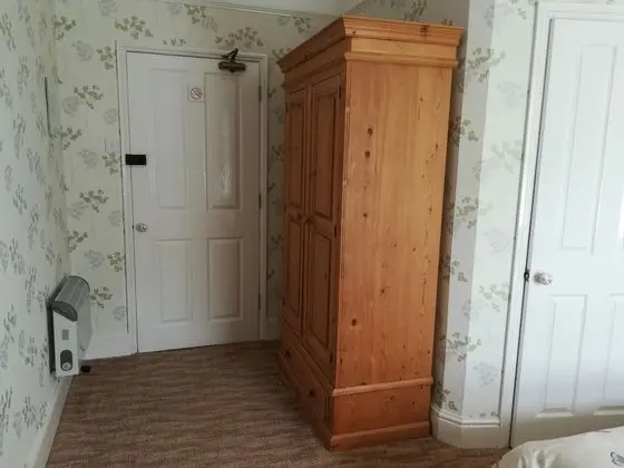 Standard Tek Büyük Yataklı Oda, Banyolu/Duşlu (Room 4)