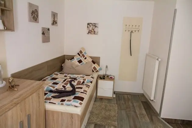 Apart Daire (Steinzimmer)