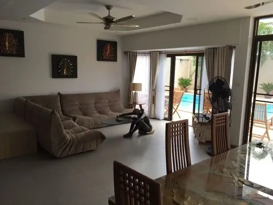 5-Bedroom Villa with Private Pool