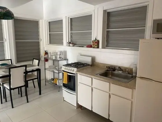 Basic Tek Büyük Yataklı Oda