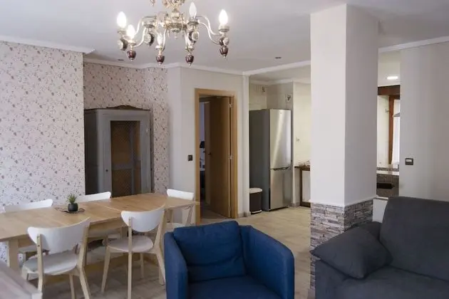 Family Apart Daire, 3 Yatak Odası, Dağ Manzaralı