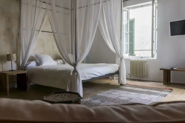 Deluxe Büyük Yataklı Tek Kişilik Oda