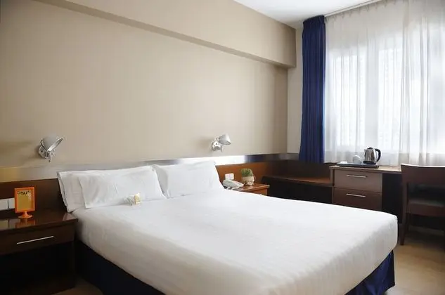 Tek Büyük Yataklı Oda