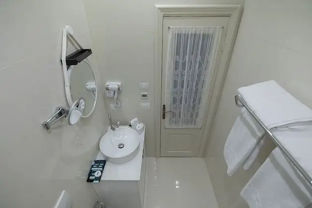 Superior Tek Büyük Yataklı Oda