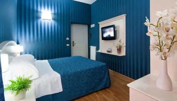 Superior Tek Büyük Yataklı Oda