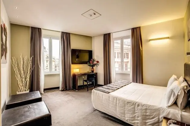 Standard Tek Büyük Yataklı Oda