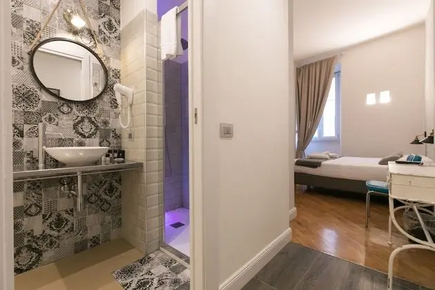 Luxury Tek Büyük Yataklı Oda, 1 Büyük (Queen) Boy Yatak
