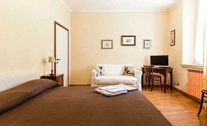 Family Oda, 1 Büyük (Queen) Boy Yatak ve Çekyat (Private External Bathroom)