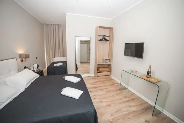 Standard Oda, 1 Büyük (Queen) Boy Yatak