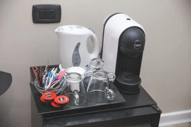 Standard Oda, 1 Büyük (Queen) Boy Yatak