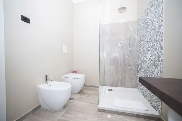 Standard Oda, 1 Büyük (Queen) Boy Yatak