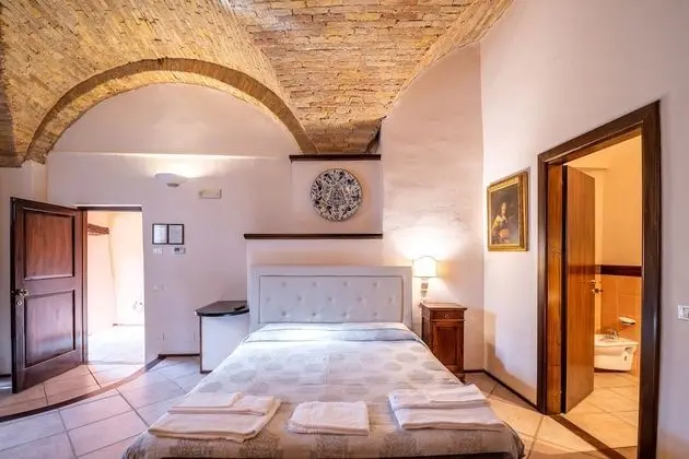 Luxury Tek Büyük Yataklı Oda