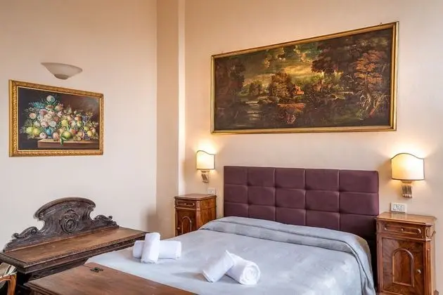Luxury Tek Büyük Yataklı Oda