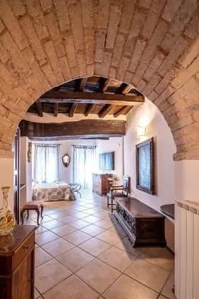 Luxury Tek Büyük Yataklı Oda
