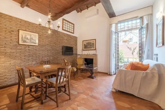 Traditional Apart Daire, 2 Yatak Odası